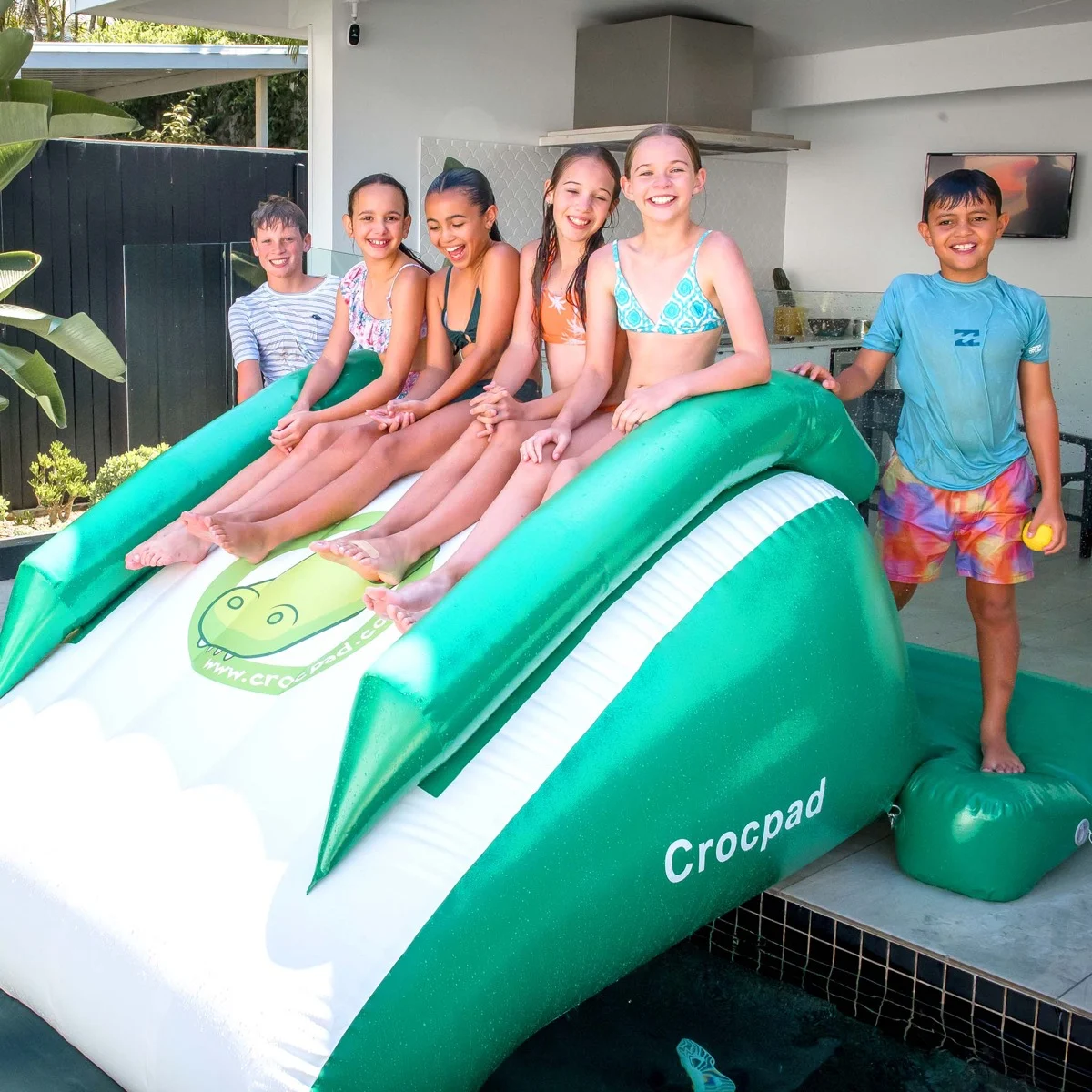 Crocpad Mikros 2m Inflatable Pool Slide