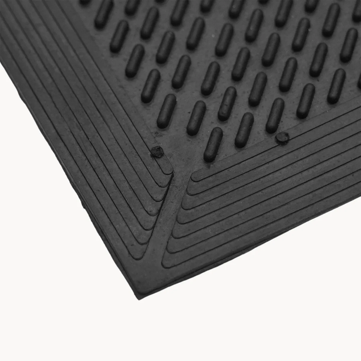 Clark Rubber Diamond Scraper Pin Mat